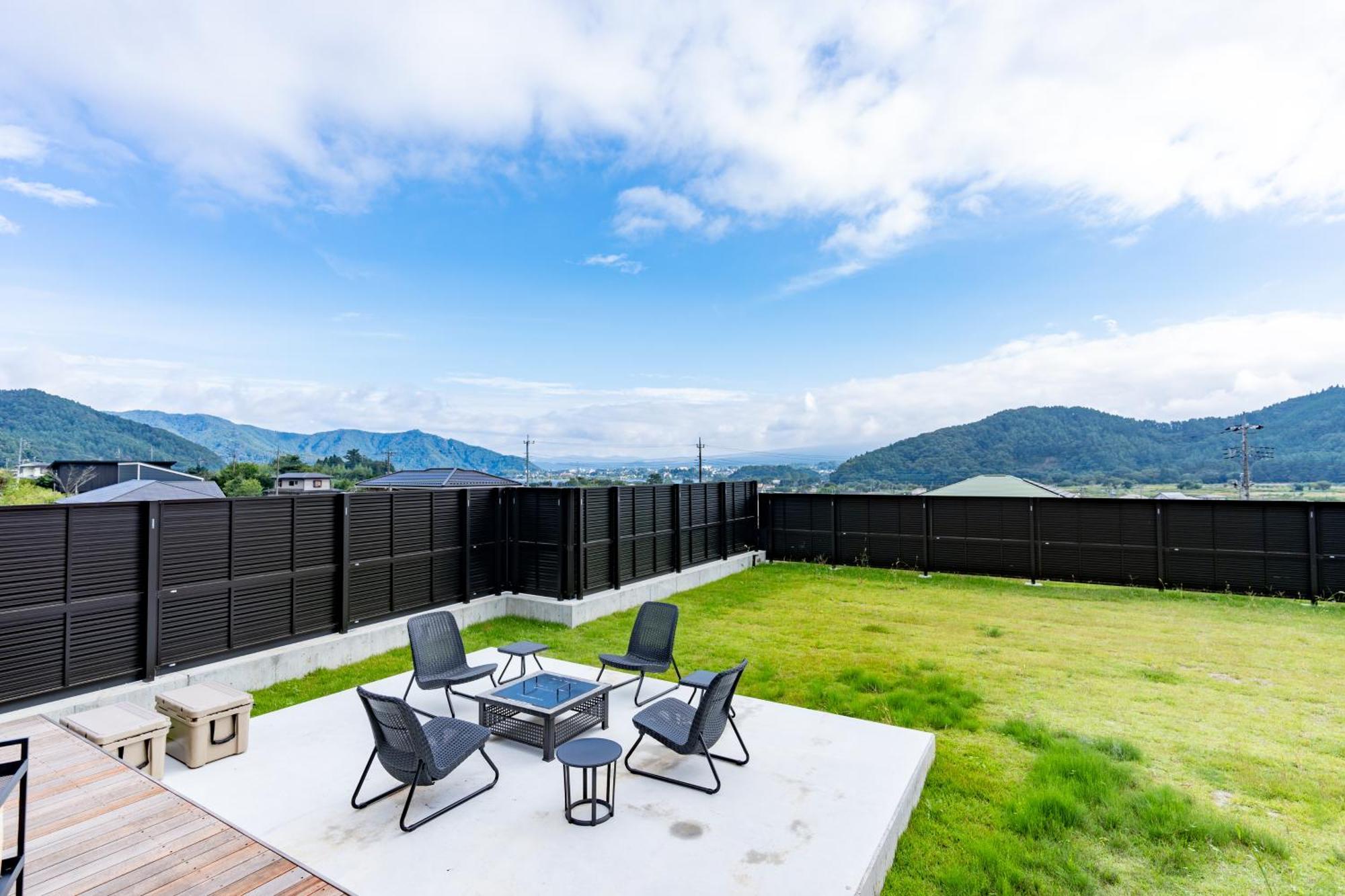 Fuji View And Spa Resort Tsumugi Kawaguchiko فوجيكاواجوتشيكو المظهر الخارجي الصورة