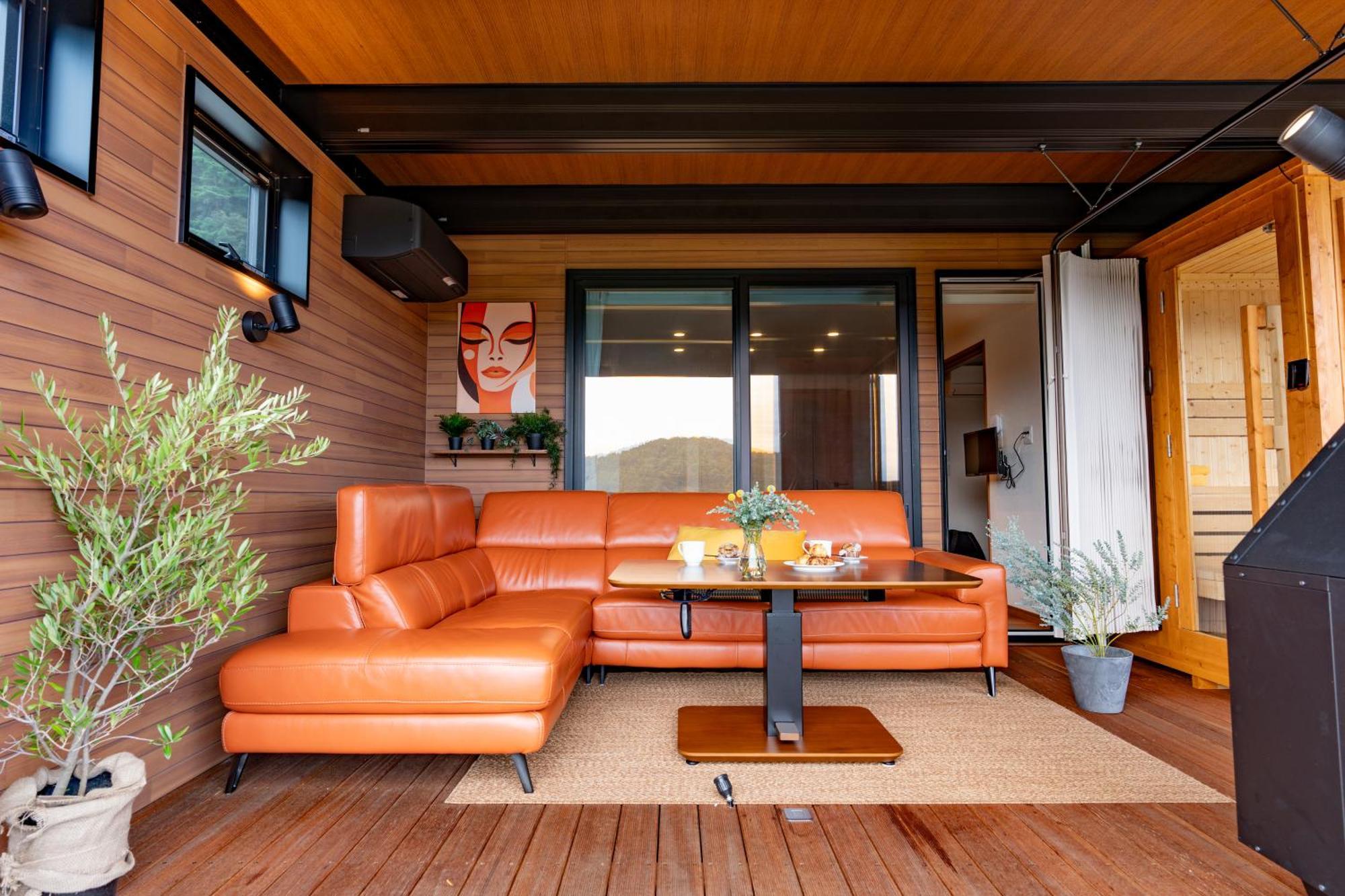 Fuji View And Spa Resort Tsumugi Kawaguchiko فوجيكاواجوتشيكو المظهر الخارجي الصورة